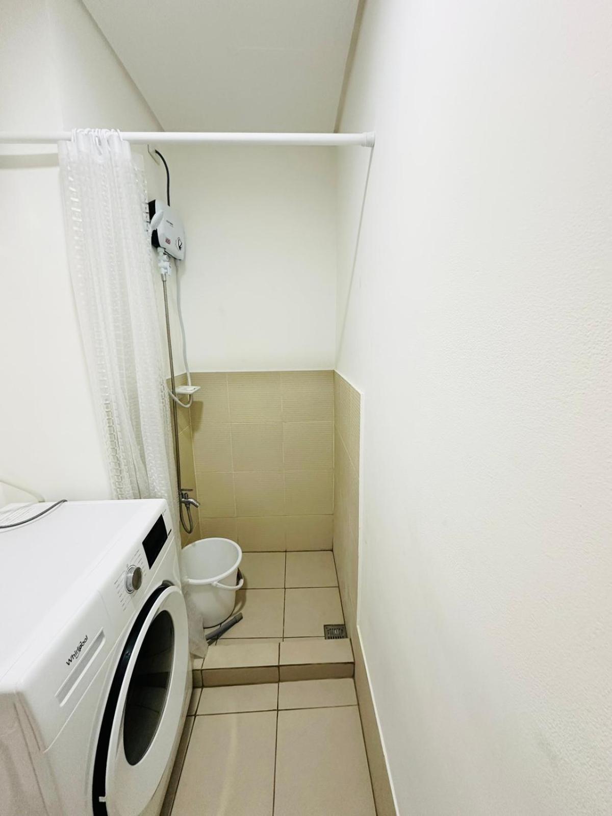 Trece Martires Starlight Suites מראה חיצוני תמונה